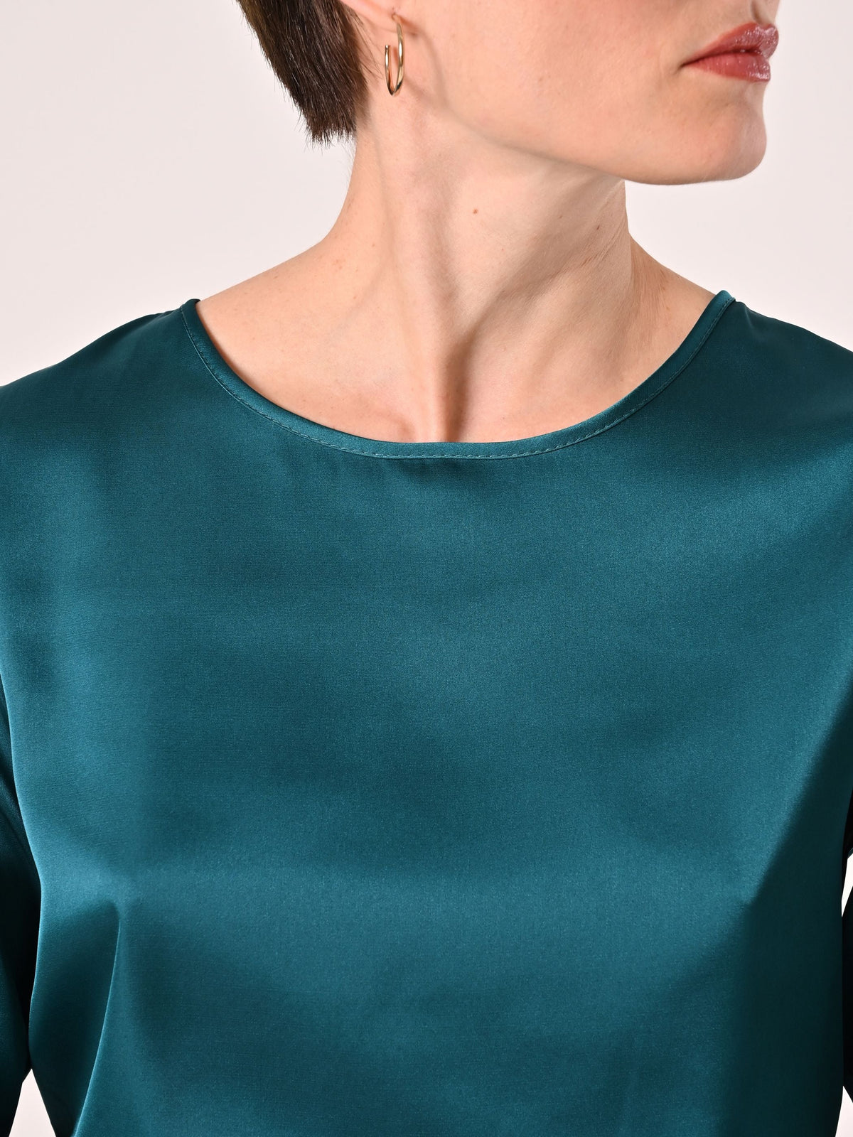 Blusa in Raso Verde Reale