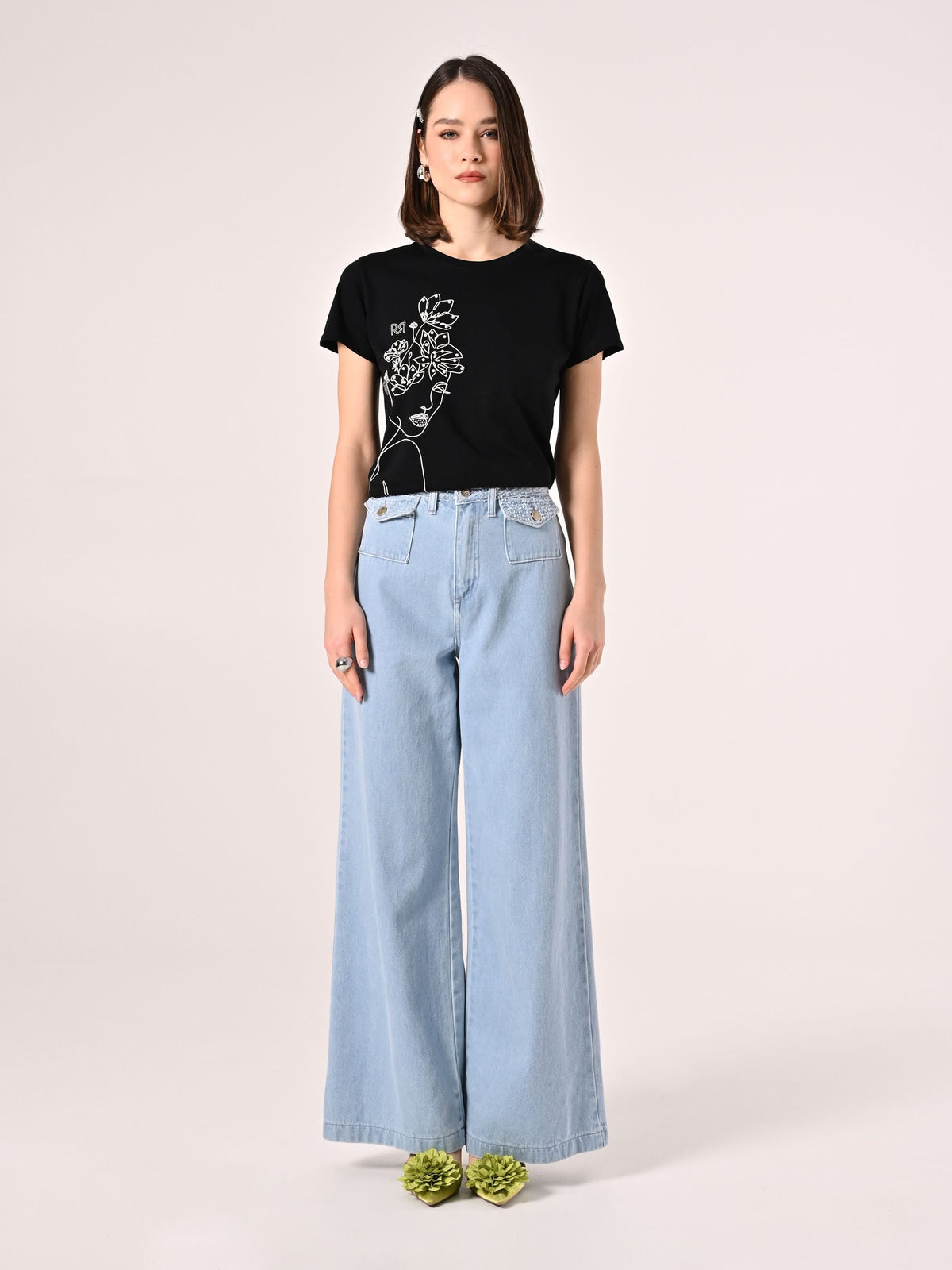 T-Shirt bianca in Cotone con Perle