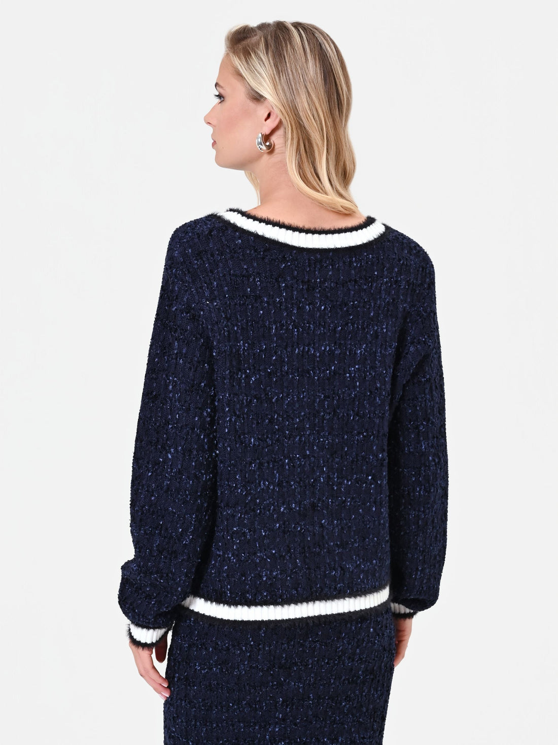 Cardigan in maglia blu navy con profili a contrasto