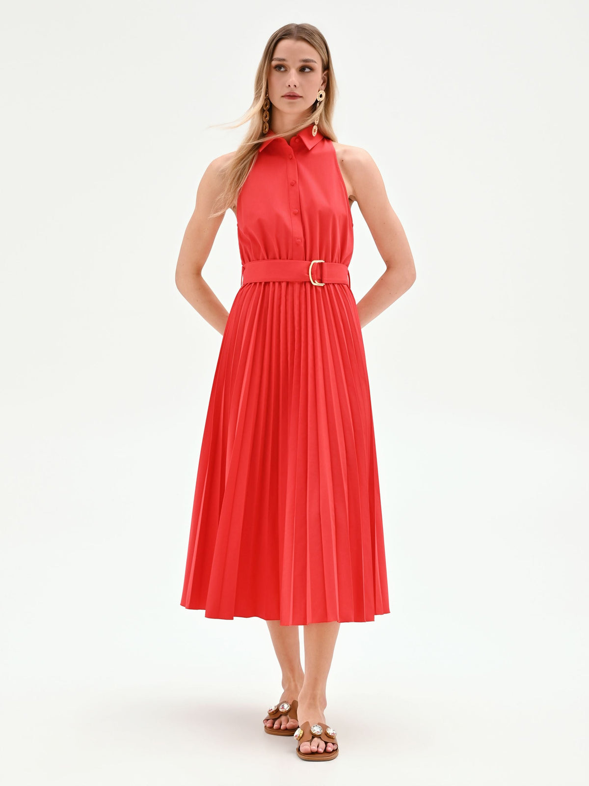 Abito chemisier rosso con gonna plissettata