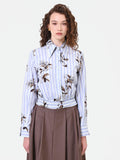 Camicia cropped a righe e fiori