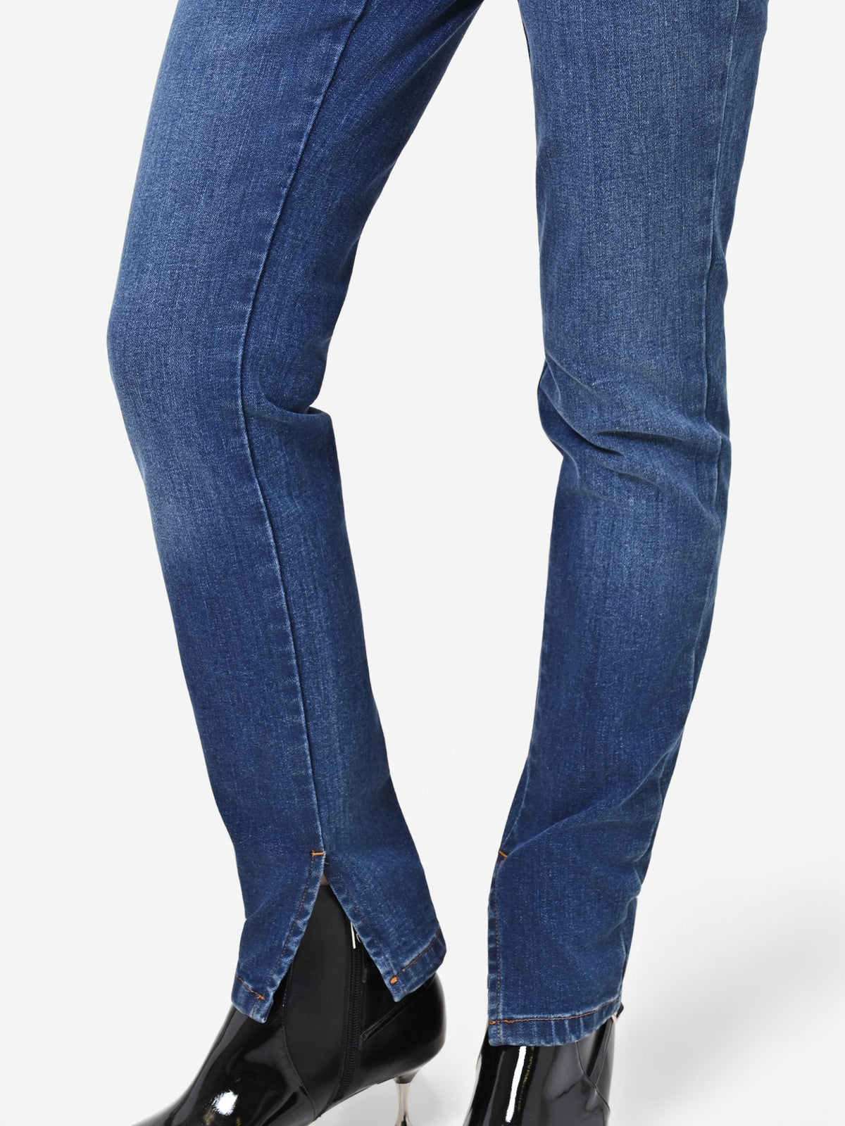 Jeans skinny blu con bottoni piatti