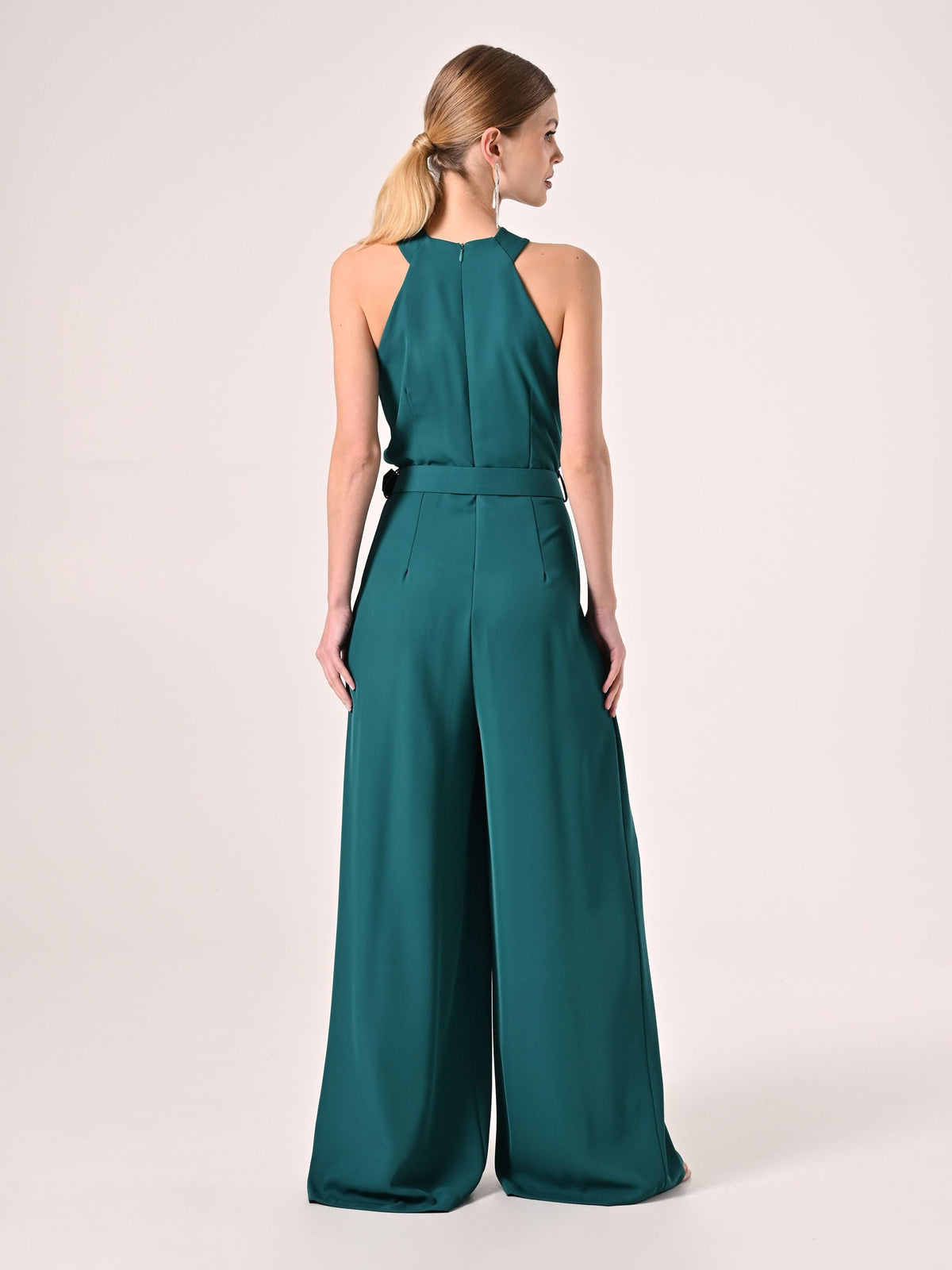 Tuta Verde Reale con Scollo all'Americana
