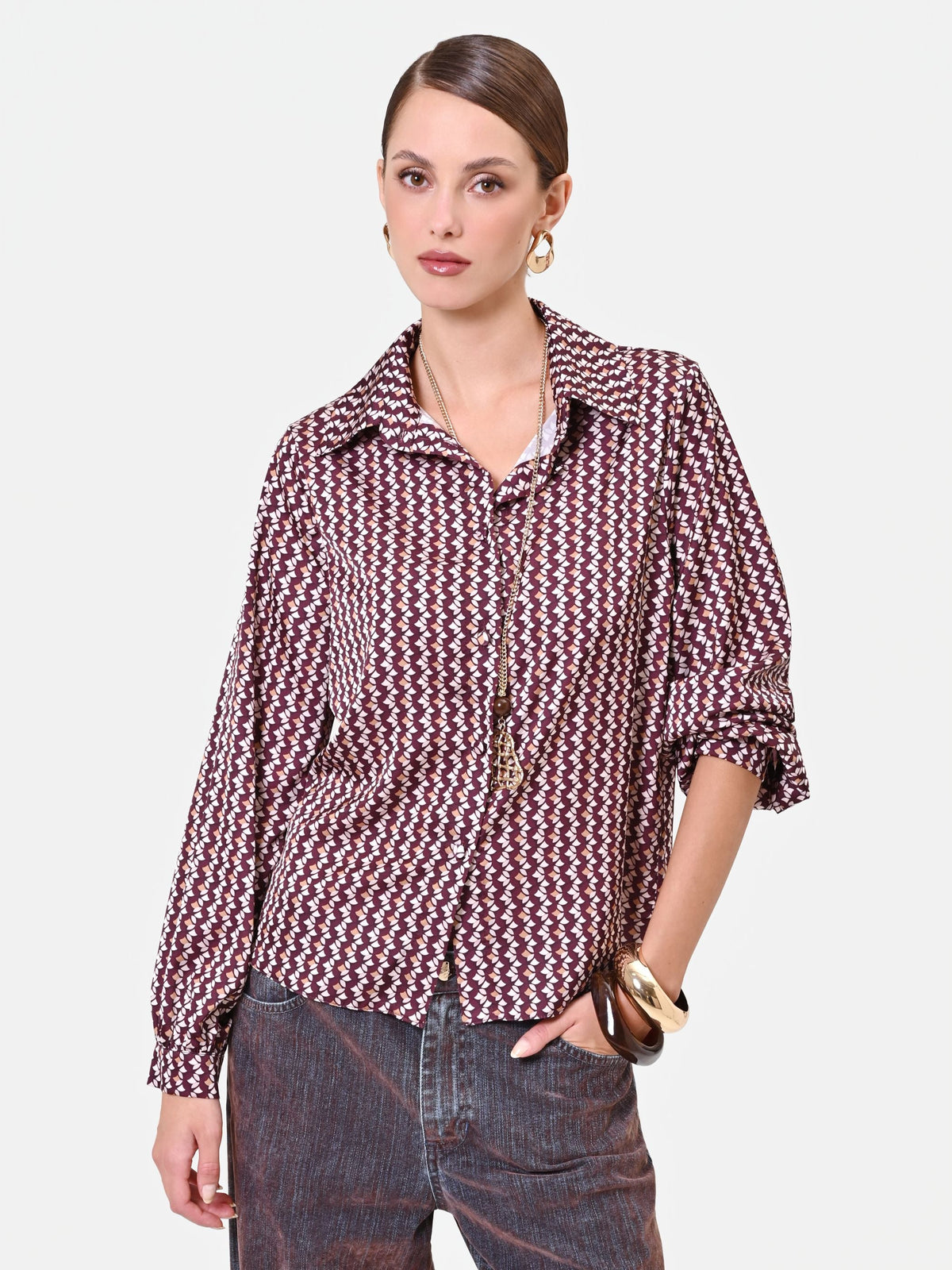 Camicia bordeaux con micro fantasia geometrica