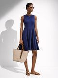 Abito blu fit and flare con scollo a goccia