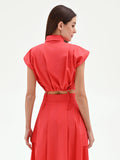 Camicia cropped rosso fragola in tela di cotone