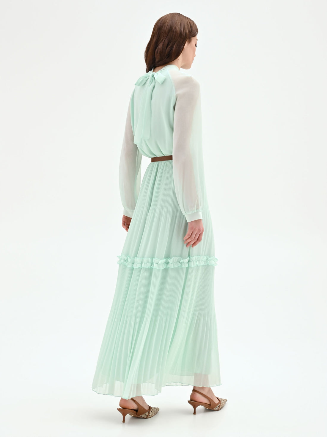 Abito lungo verde menta in georgette plissé
