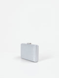 Borsa clutch argento con applicazione gioiello