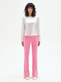 Blusa bianca in raso con scollo a barchetta