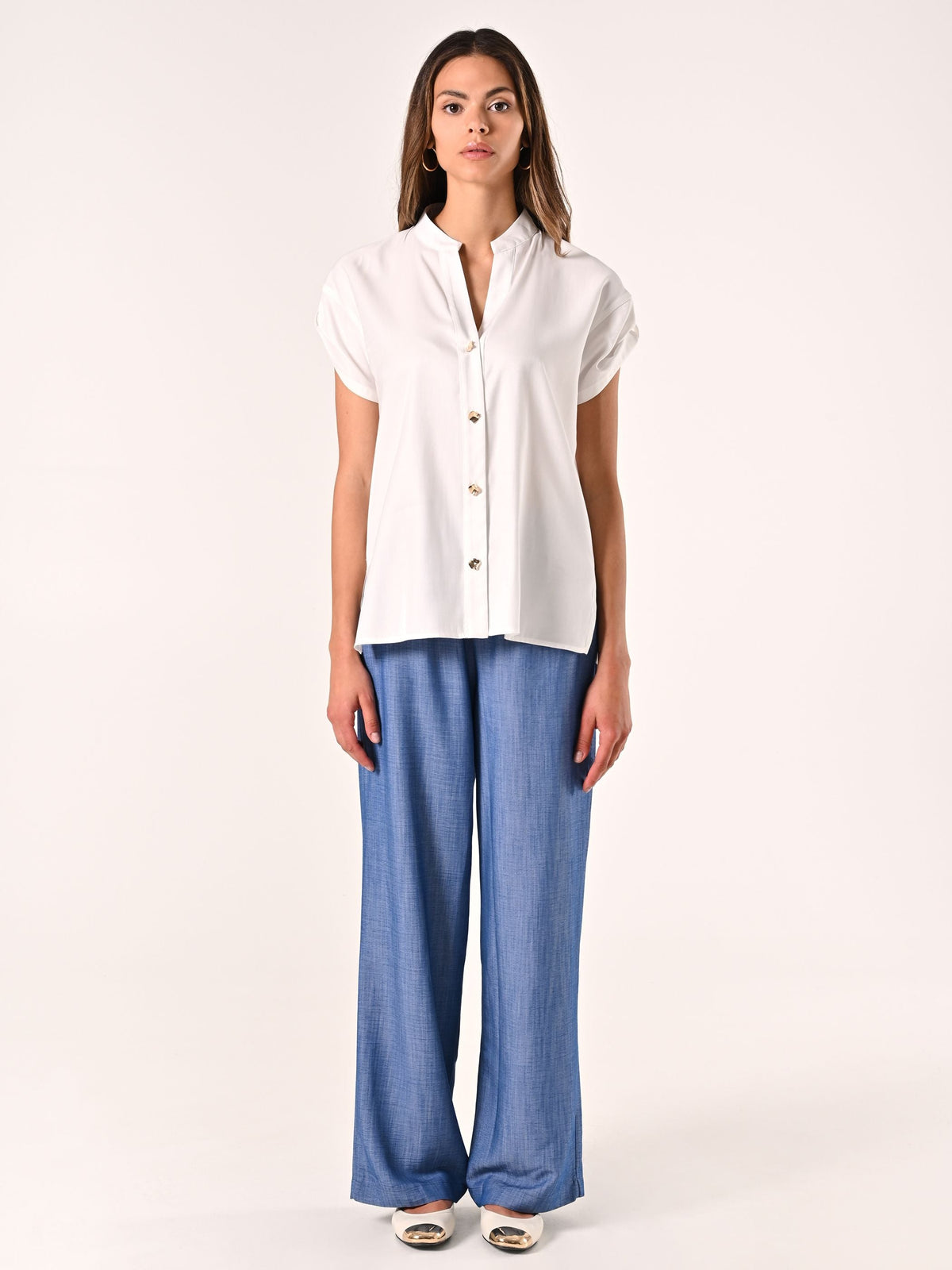 Camicia Bianca con Bottoni Gioiello