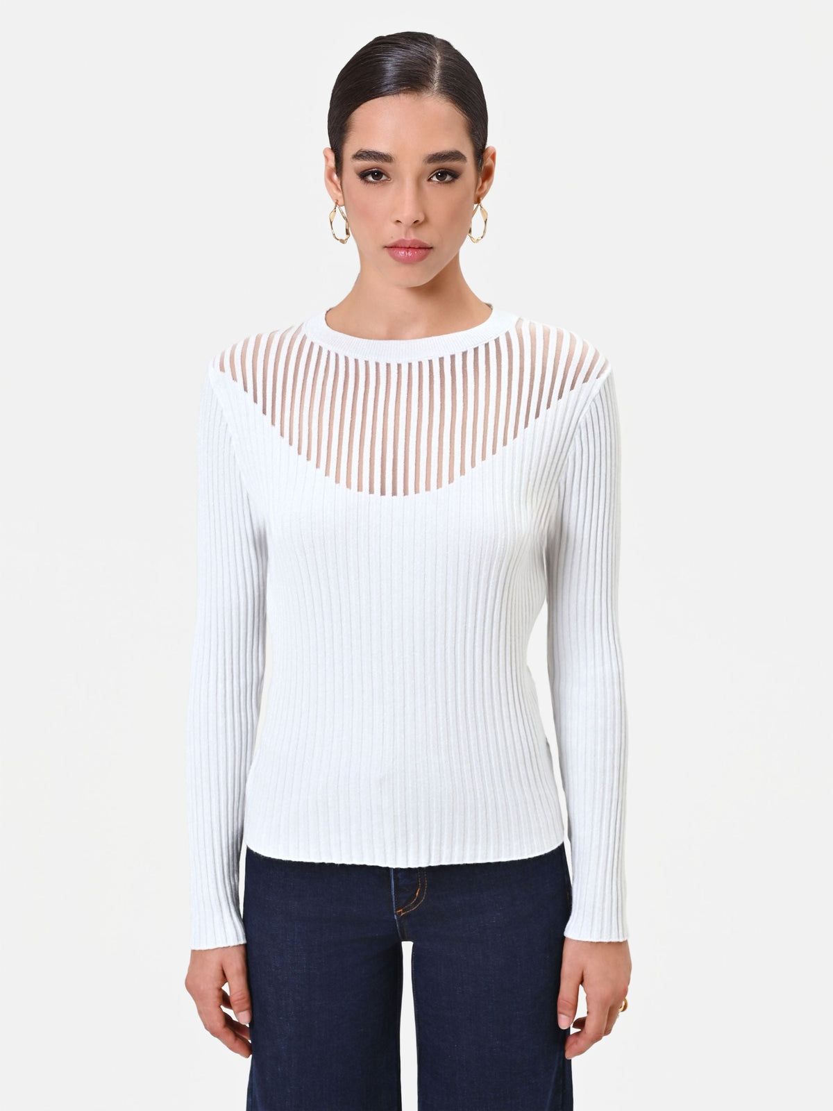Maglia in viscosa bianco panna a coste con trasparenze
