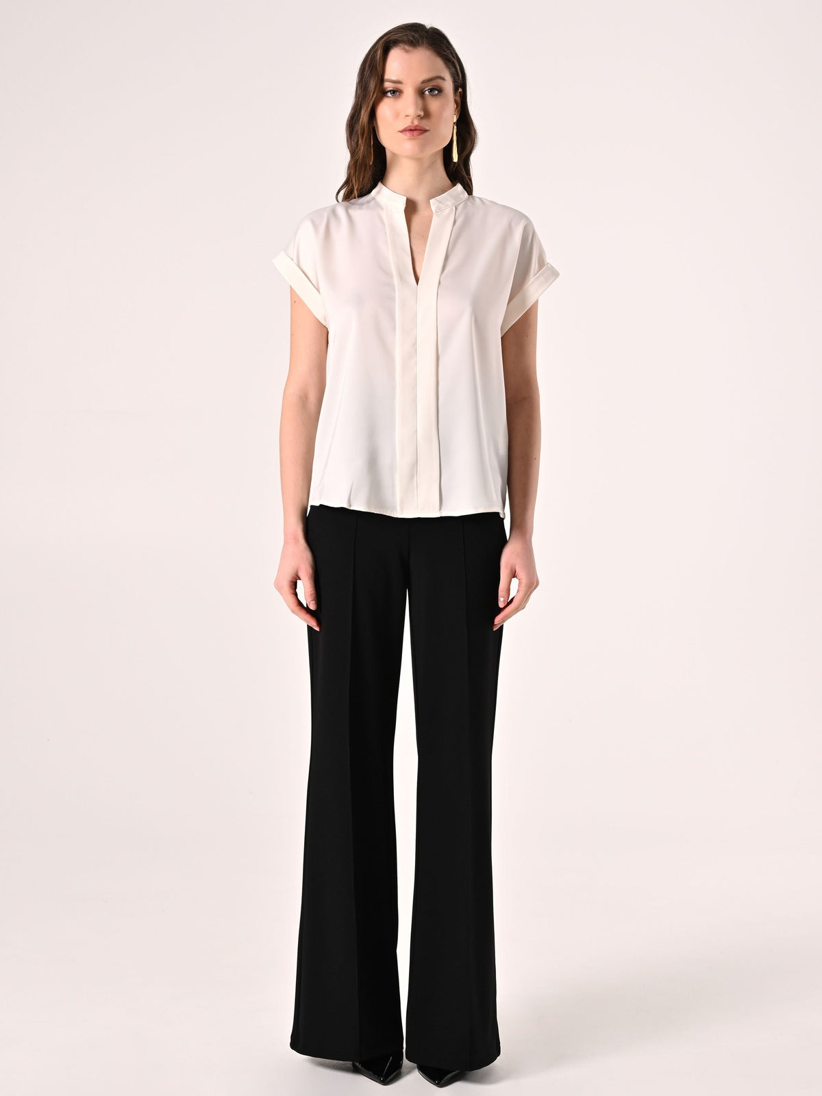 Blusa con Collo alla Coreana Bianca