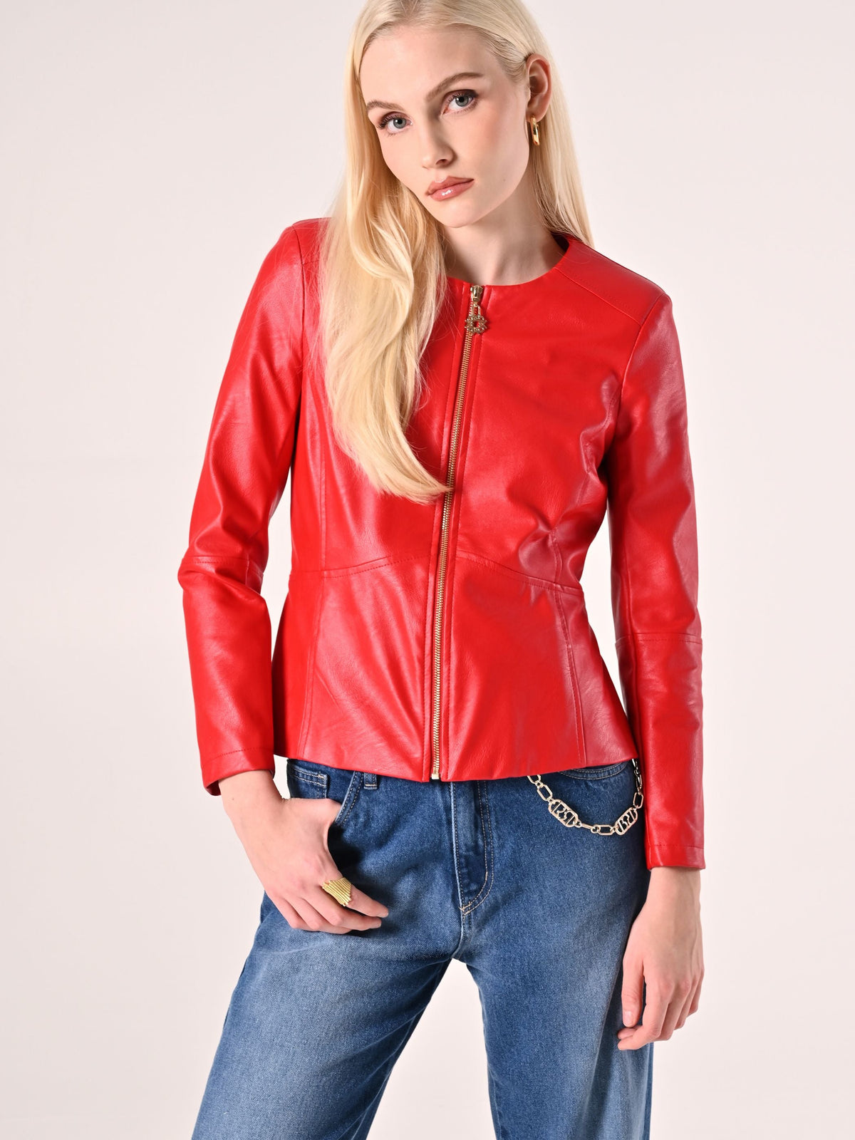 Giacca Rossa in Simil Pelle