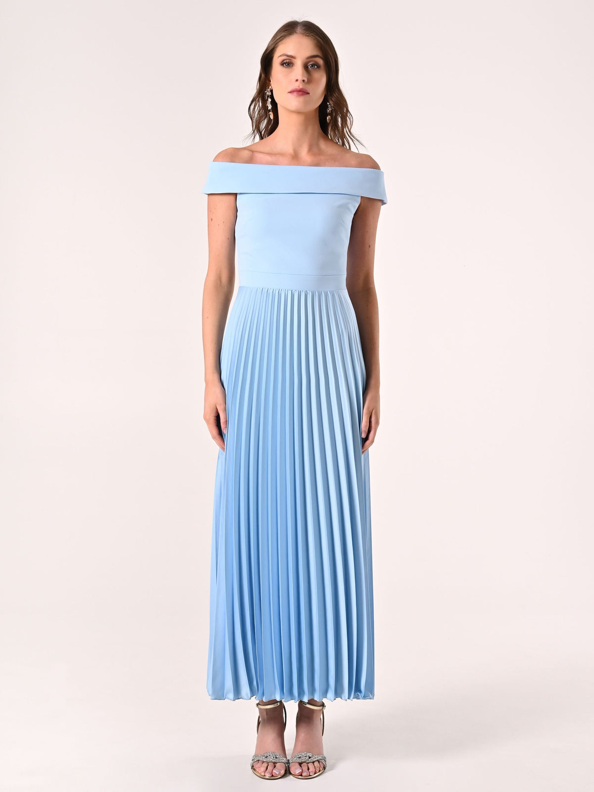 Abito Off-the-Shoulders Azzurro con Gonna Plissé