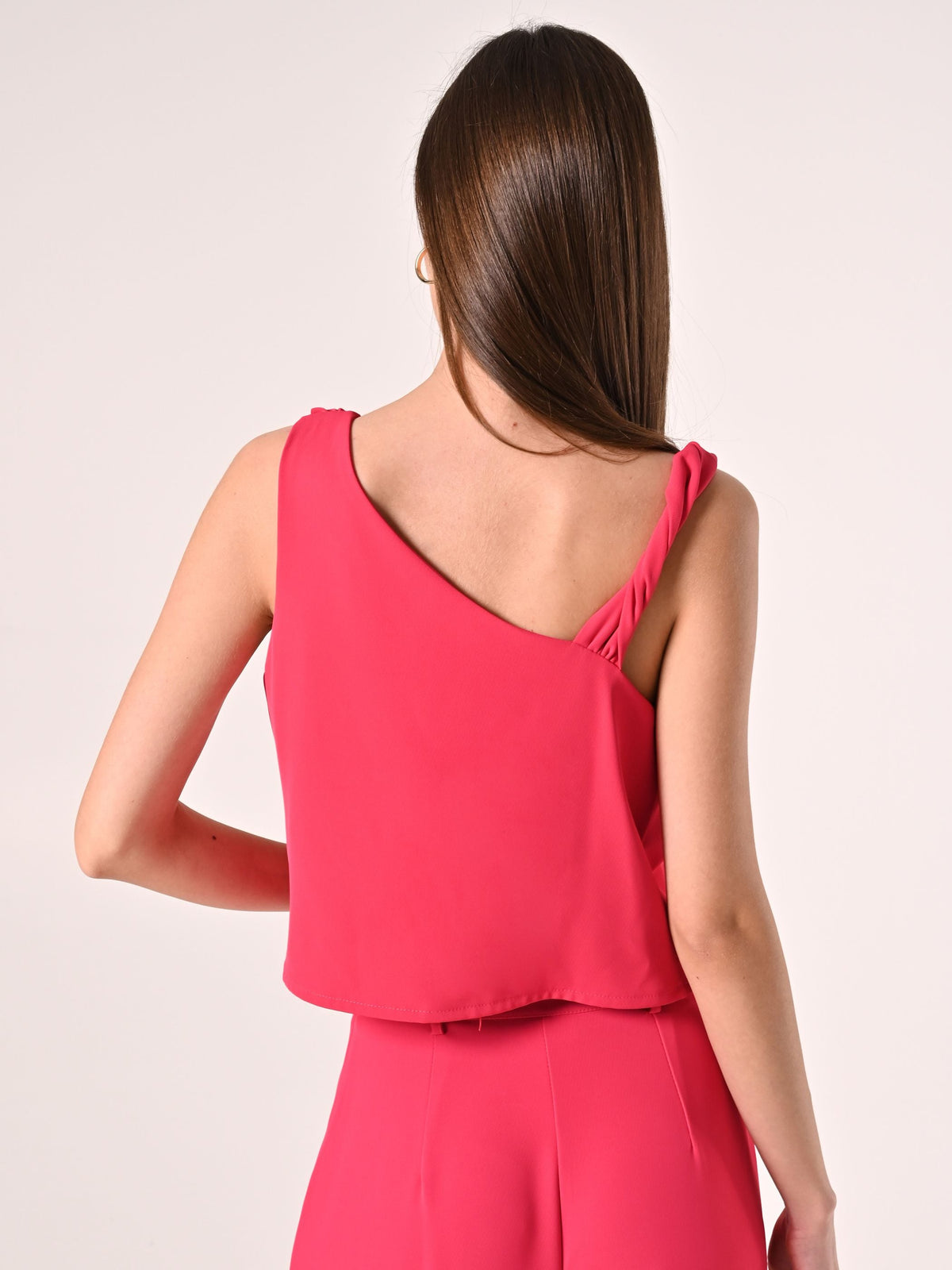 Top Fuxia con spalline Asimmetriche