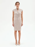 Abito a tubino beige chiaro in tweed con cintura
