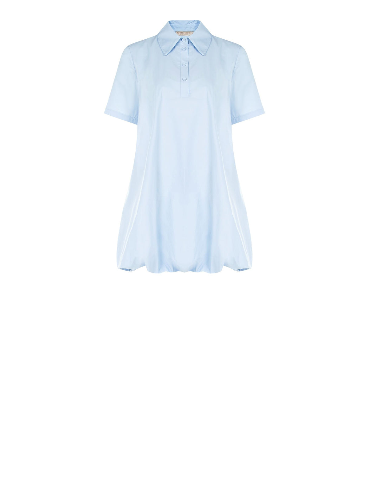 Abito camicia azzurro con orlo a palloncino