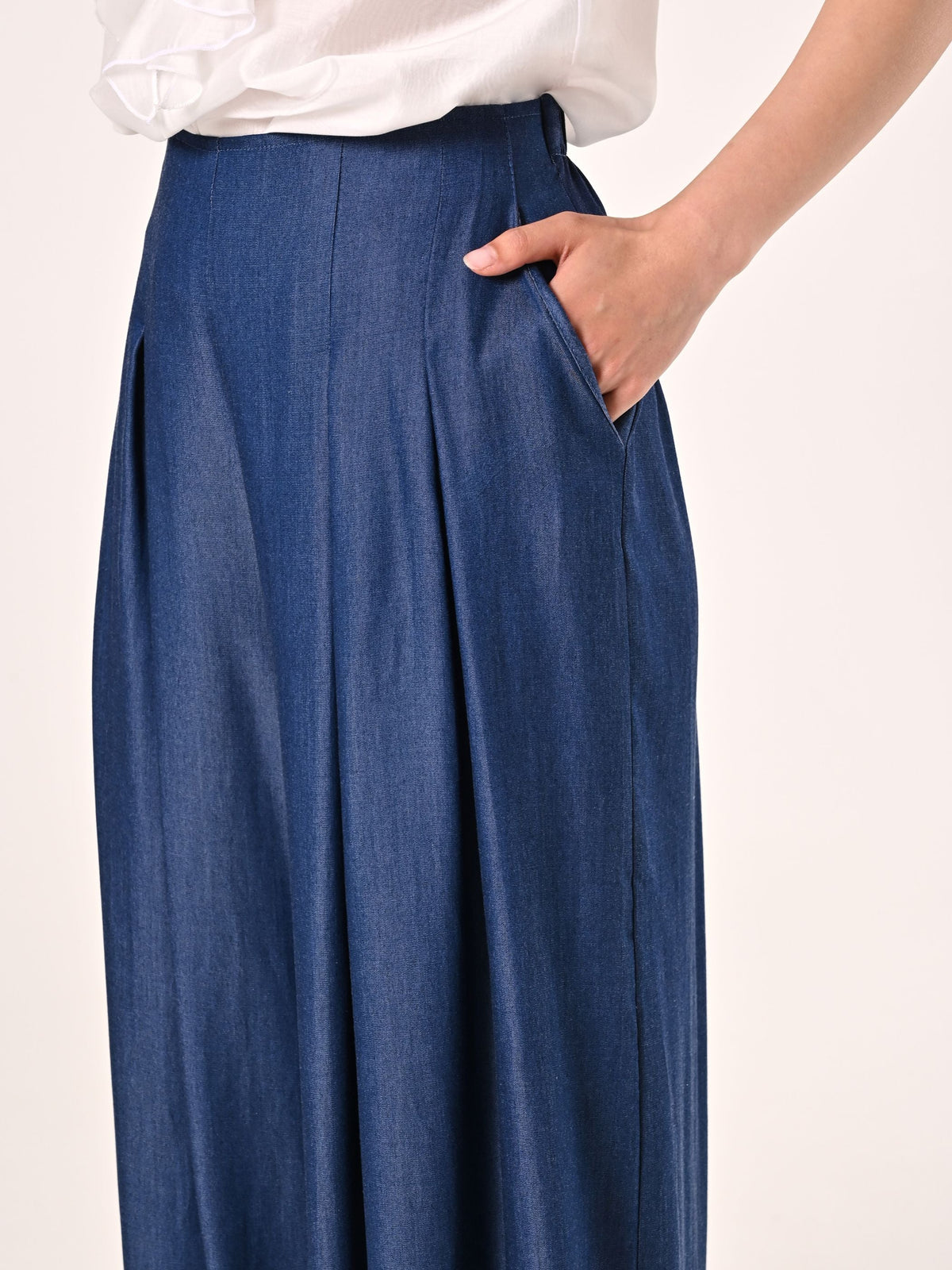 Pantaloni Ampi in Chambray