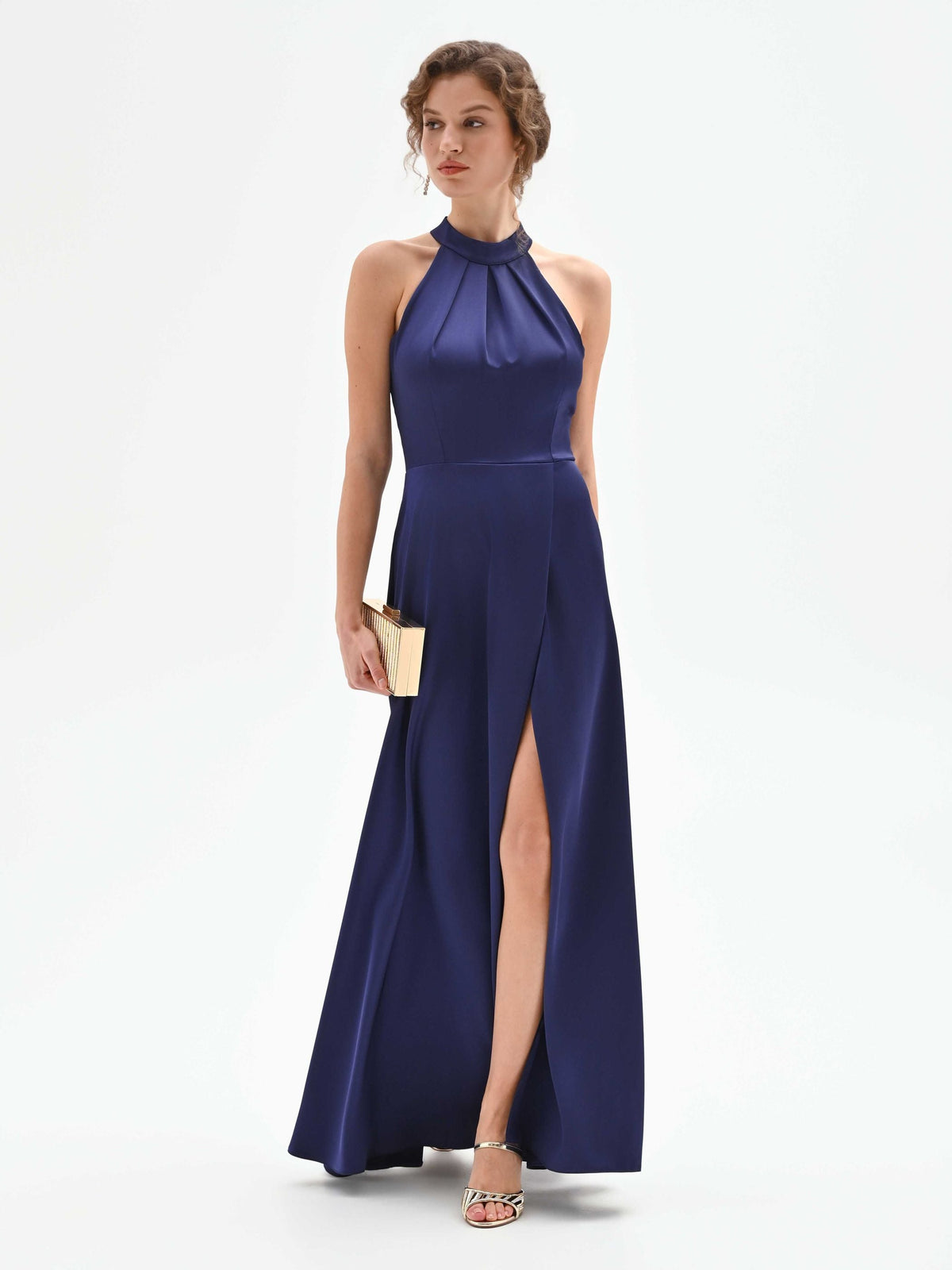 Abito lungo atelier blu indaco con collo alto drappeggiato