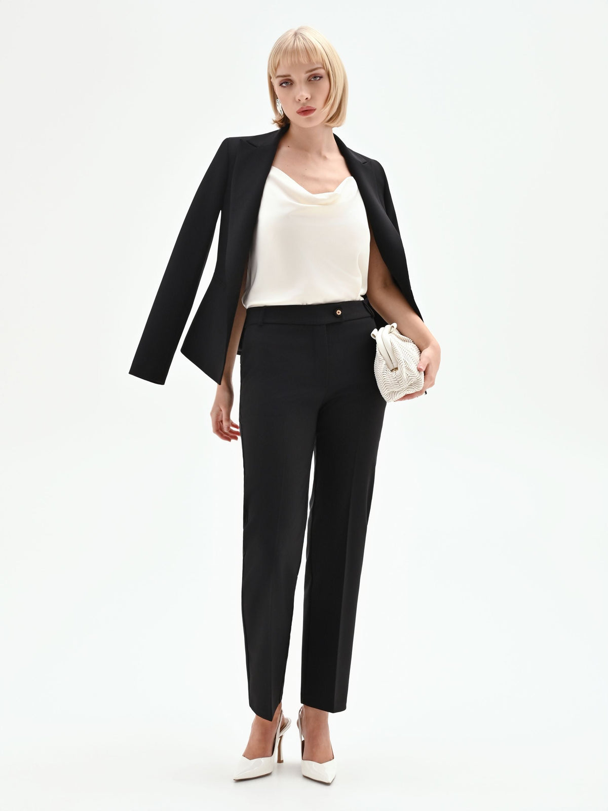 Pantalone slim nero scuro a vita alta