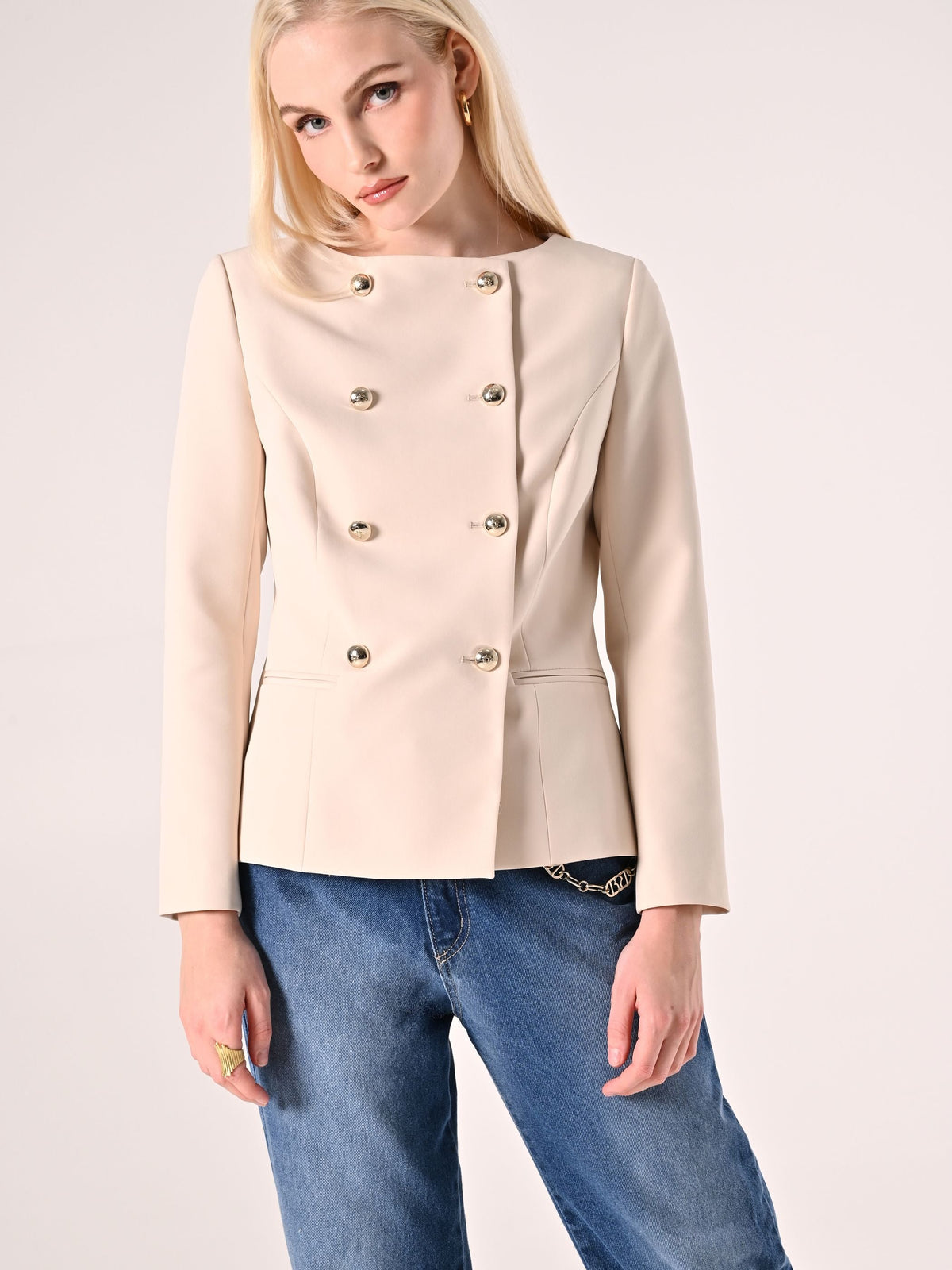 Giacca Doppiopetto in Tessuto Tecnico Beige Chiaro