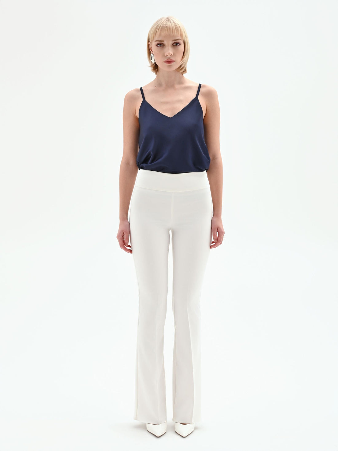 Pantalone a zampa bianco in tessuto tecnico
