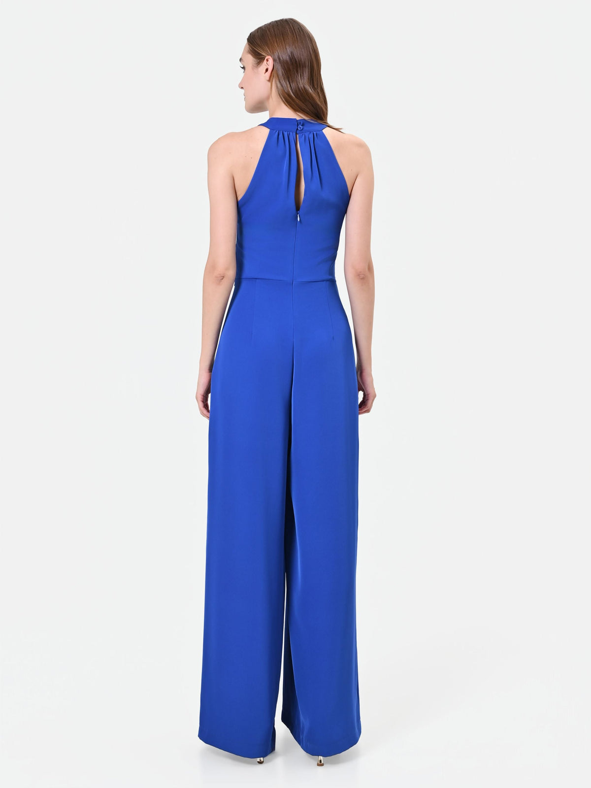 Tuta blu cina con scollo all'americana