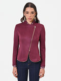 Giacca bordeaux con zip asimmetrica effetto suede