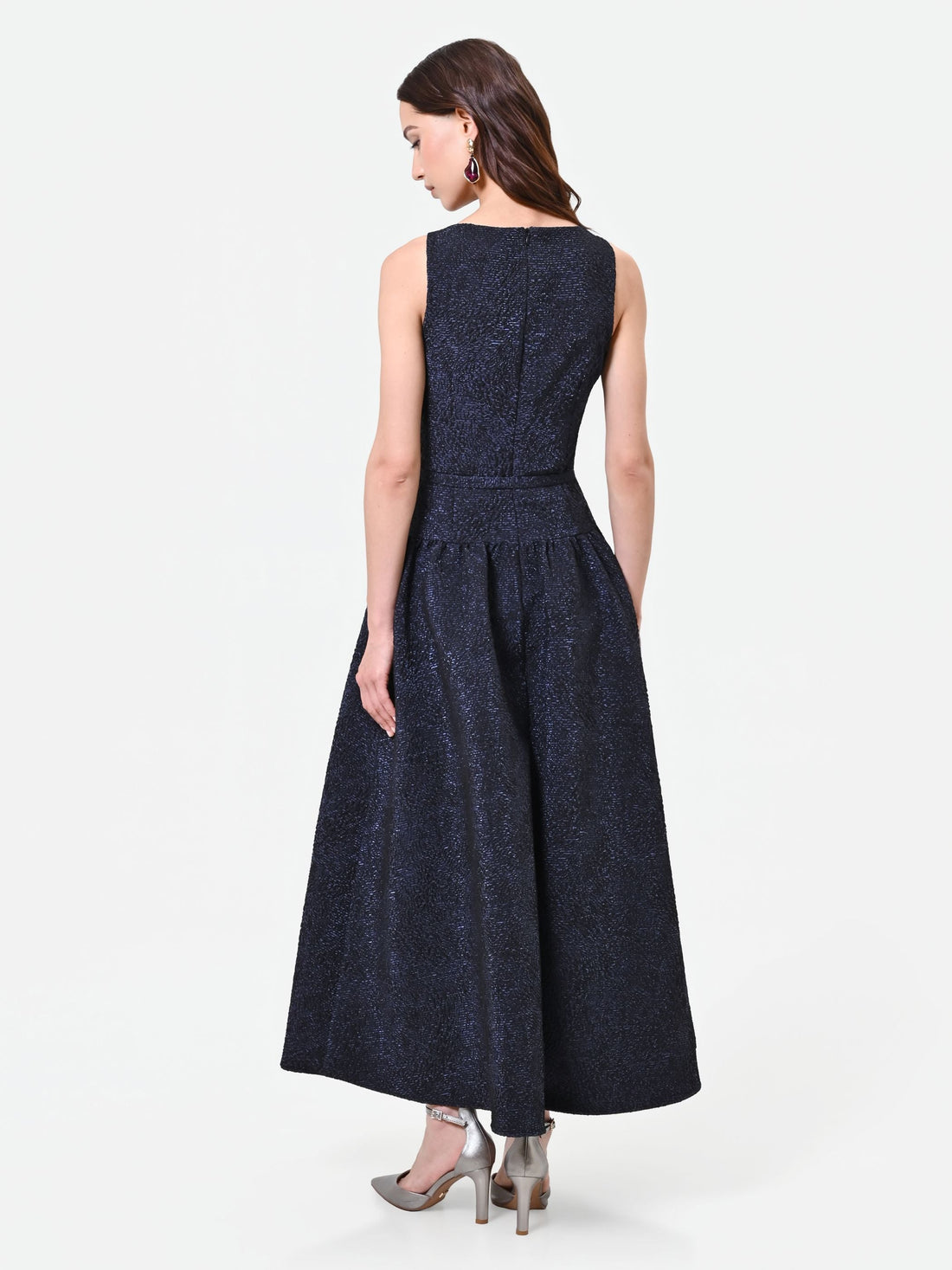 Abito blu navy jacquard con gonna ampia