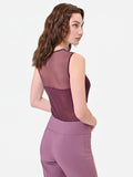 Blusa bordeaux con carré in tulle