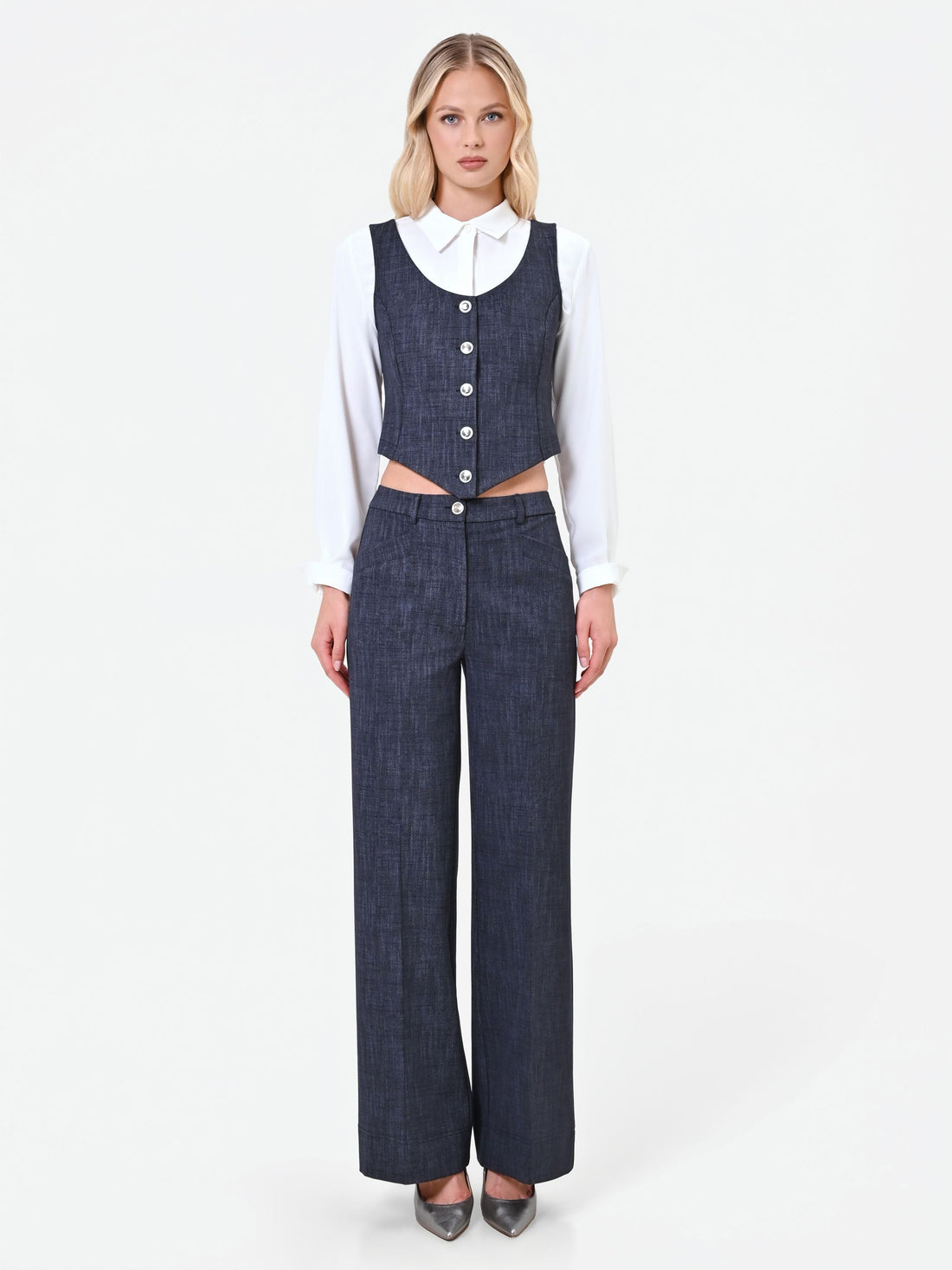 Gilet blu navy con bottoni gioiello
