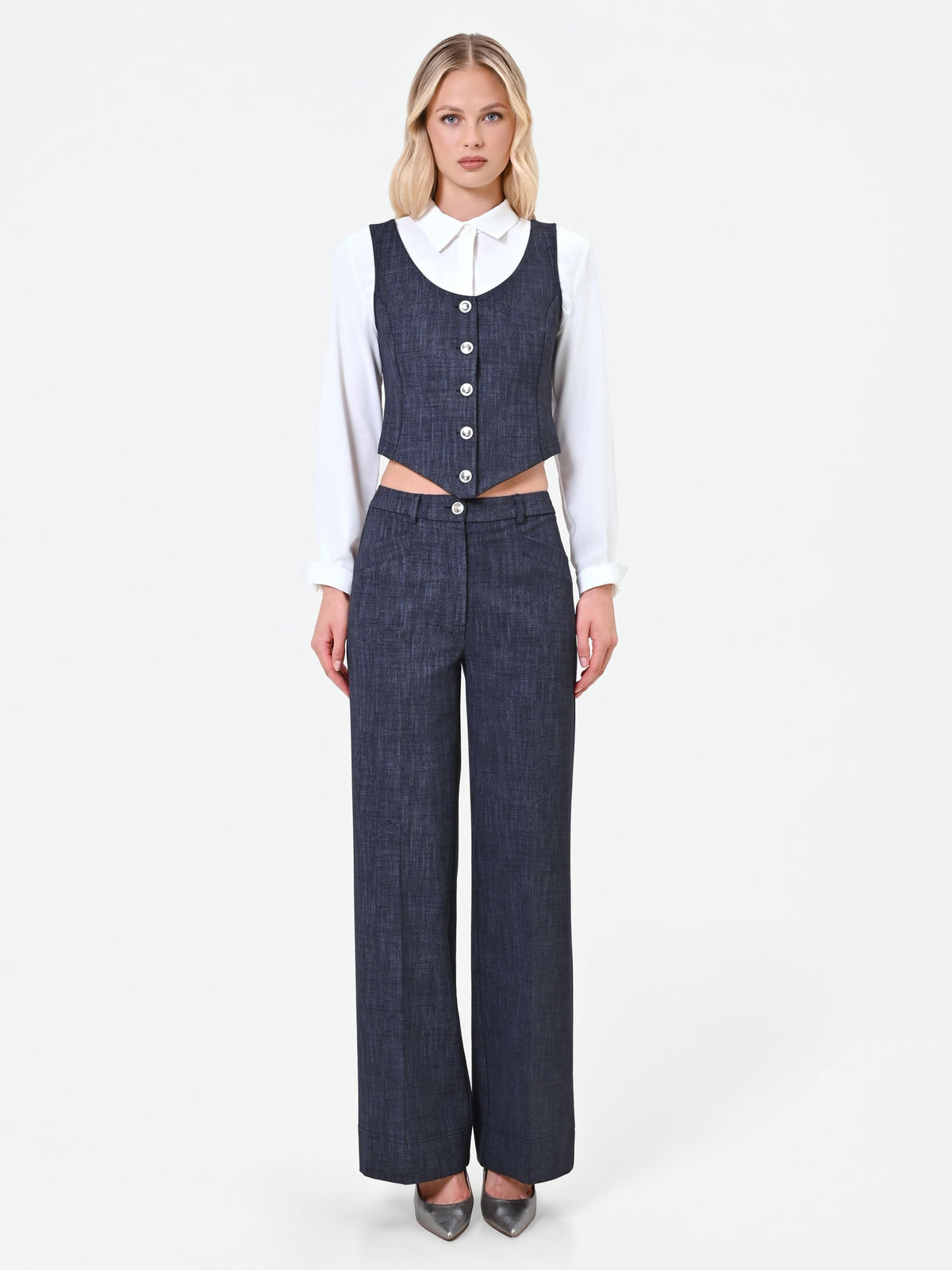Gilet blu navy con bottoni gioiello
