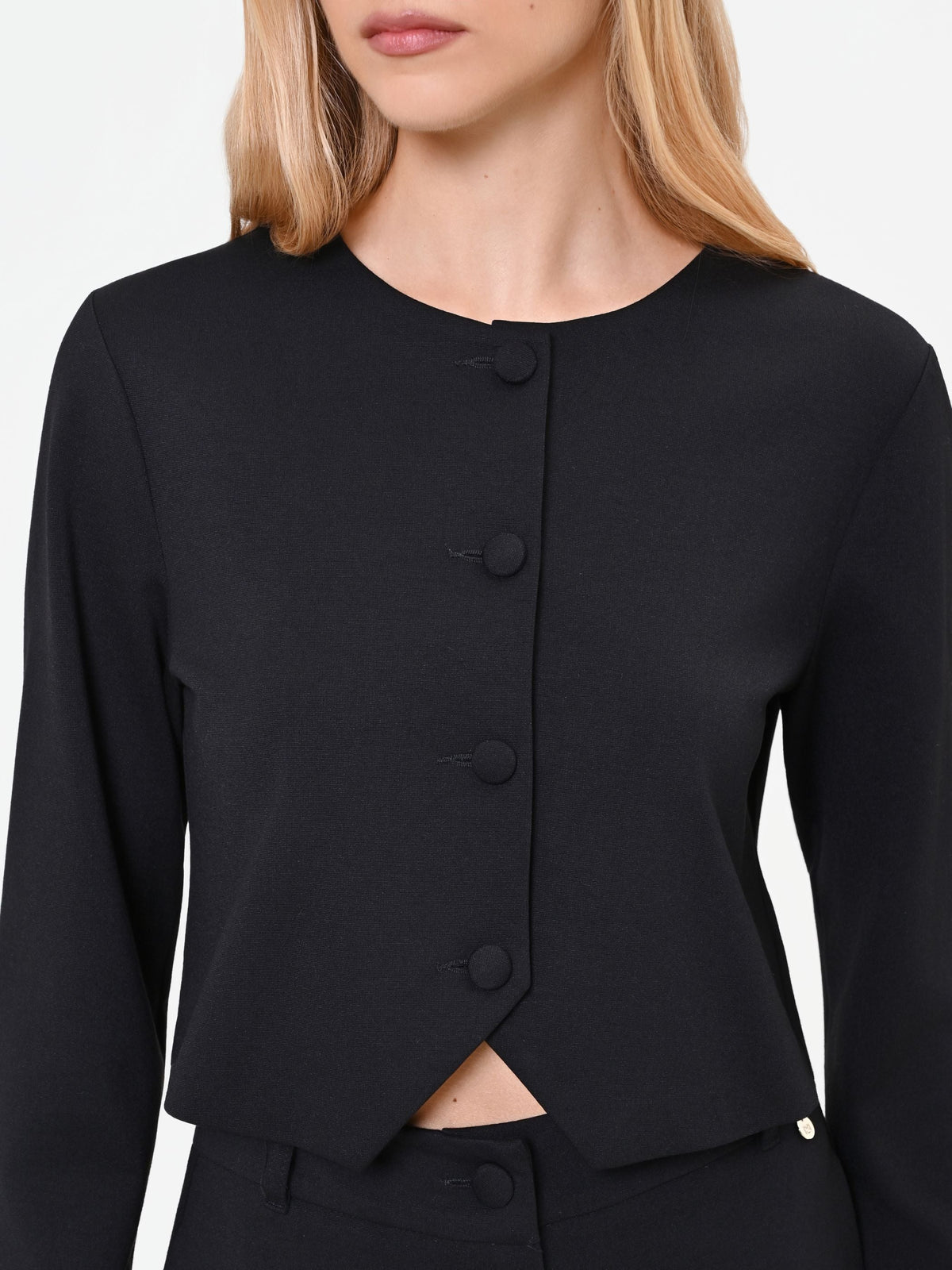 Giacca cropped nera in punto milano