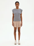 T-shirt in cotone a righe blu con spalla estesa