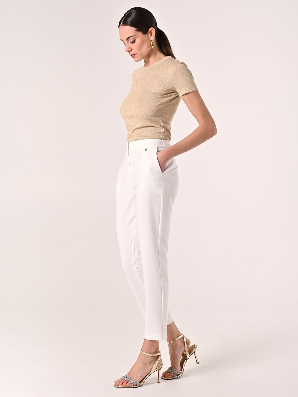 Pantaloni con Bottone Ricoperto Bianchi