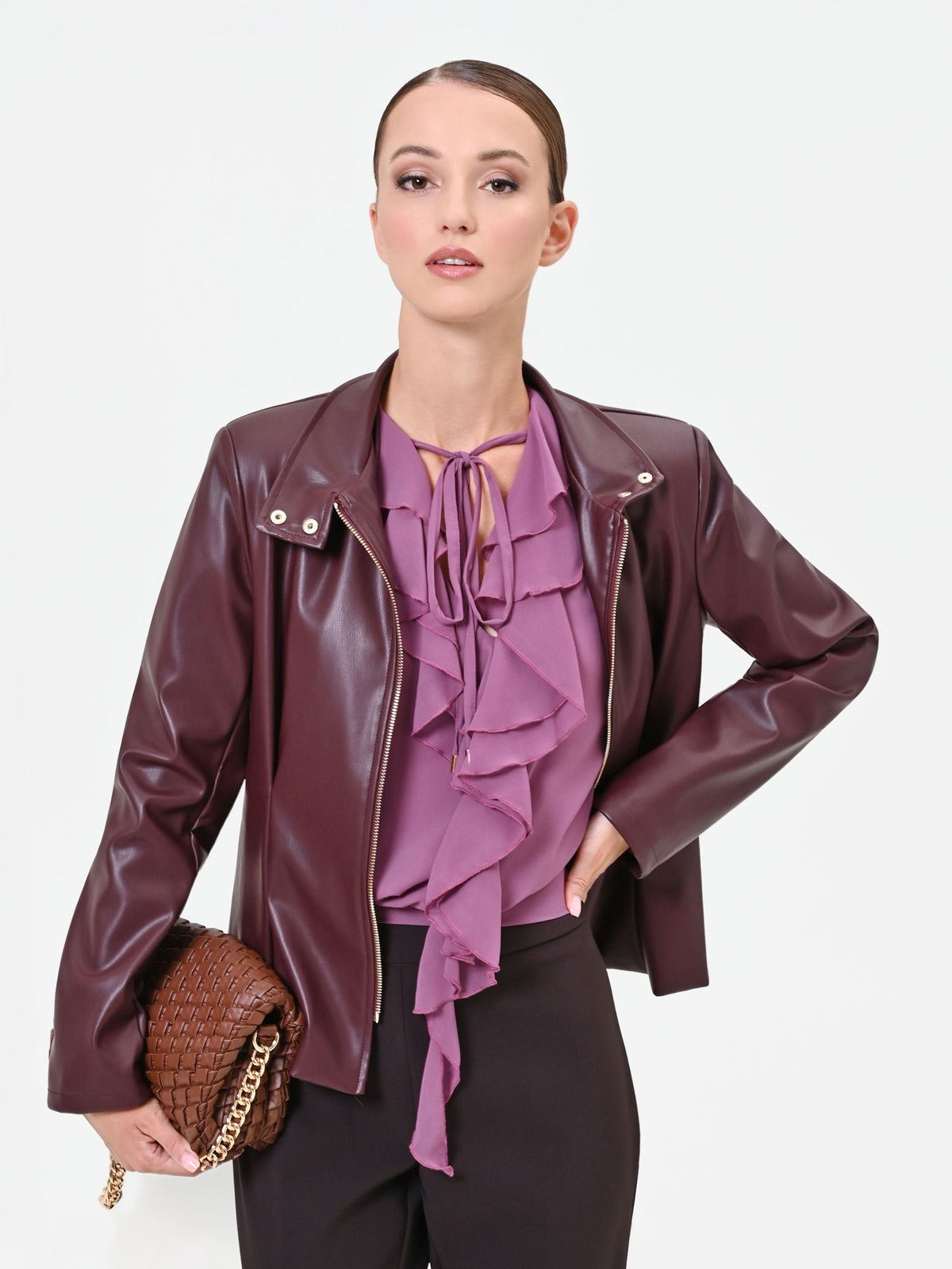 Blusa rosa antico con rouches e volant