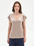 Top tortora beige in raso con maniche a petalo