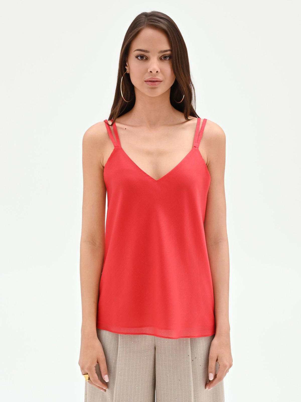 Top rosso fragola con doppie spalline