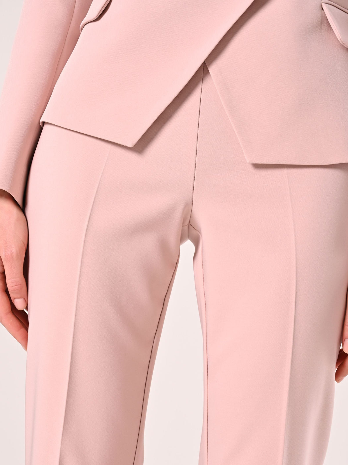 Pantaloni in Tessuto Tecnico Rosa Chiaro
