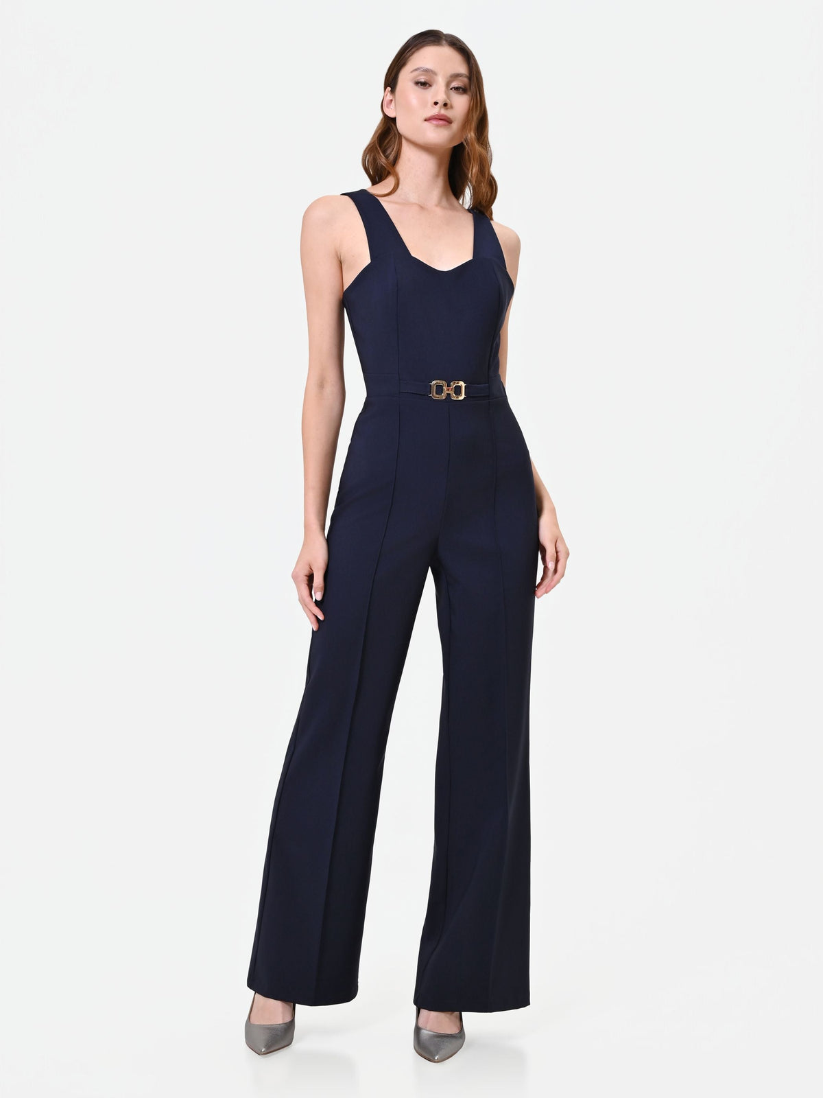 Tuta elegante blu navy con pantalone a gamba ampia