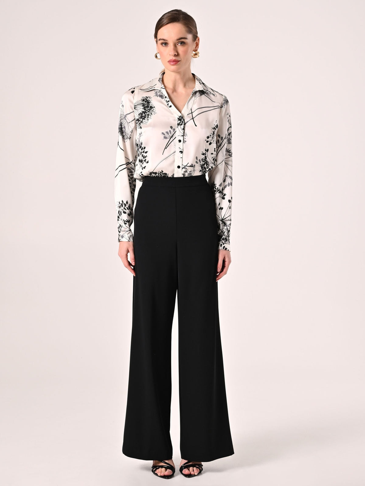 Pantaloni Ampi in Cadi Nero