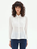 Camicia panna in raso con silhouette sagomata