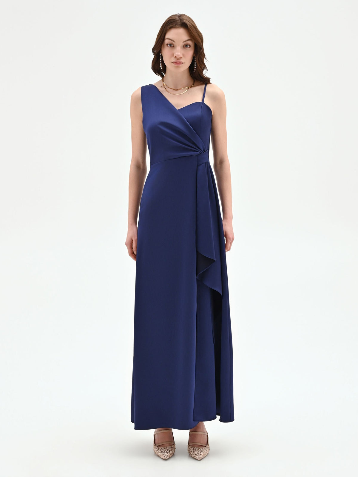 Abito atelier lungo blu indaco con nodo drappeggiato