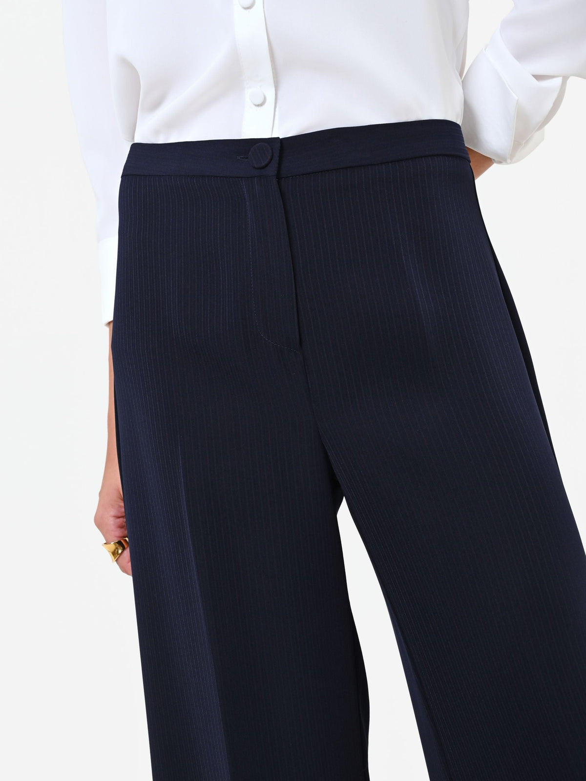 Pantalone Studio gessato a palazzo blu navy in crepe