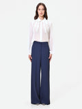 Pantalone a palazzo blu navy dalla linea fluida