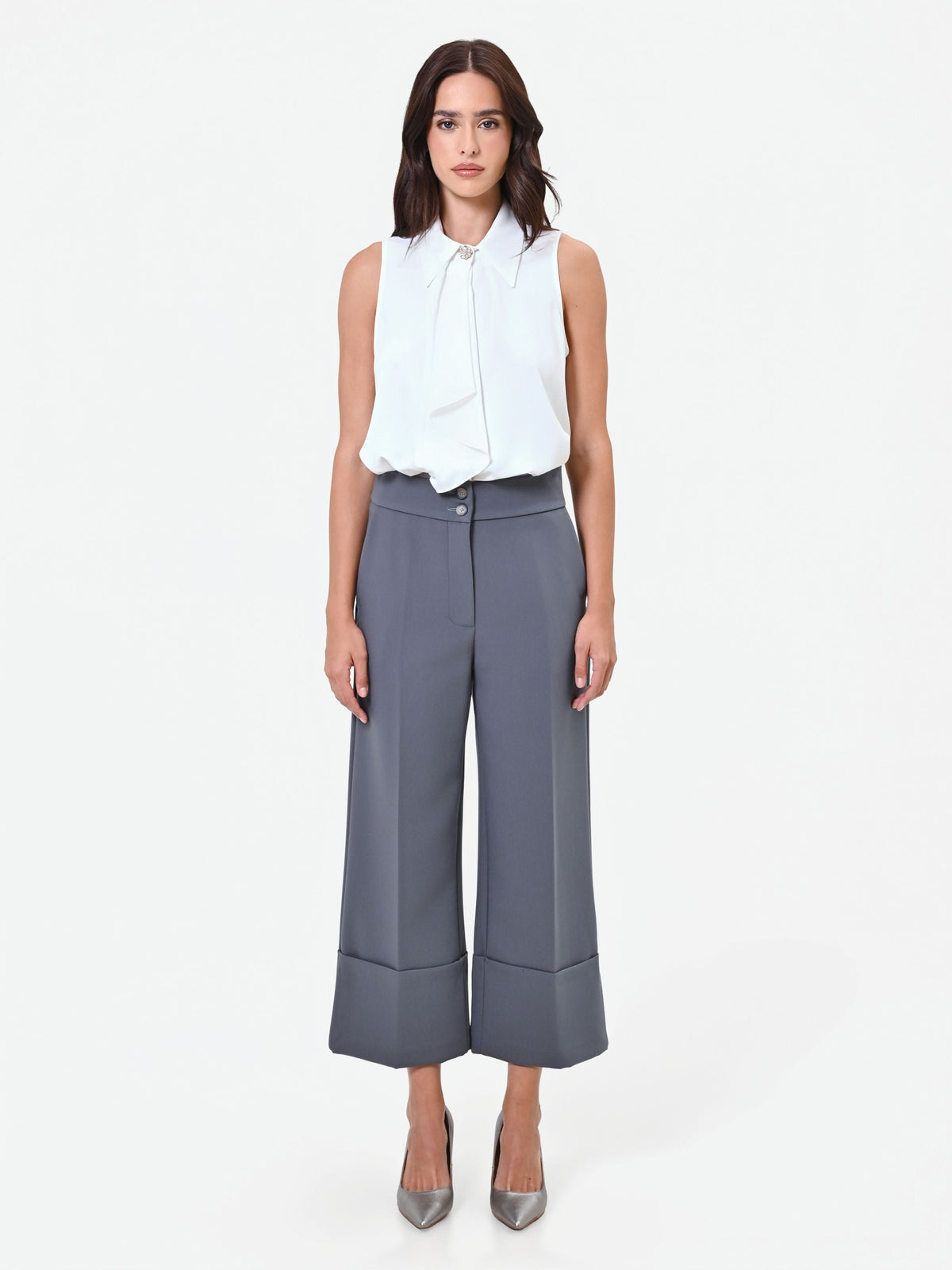 Pantalone culotte grigio con risvolto alto