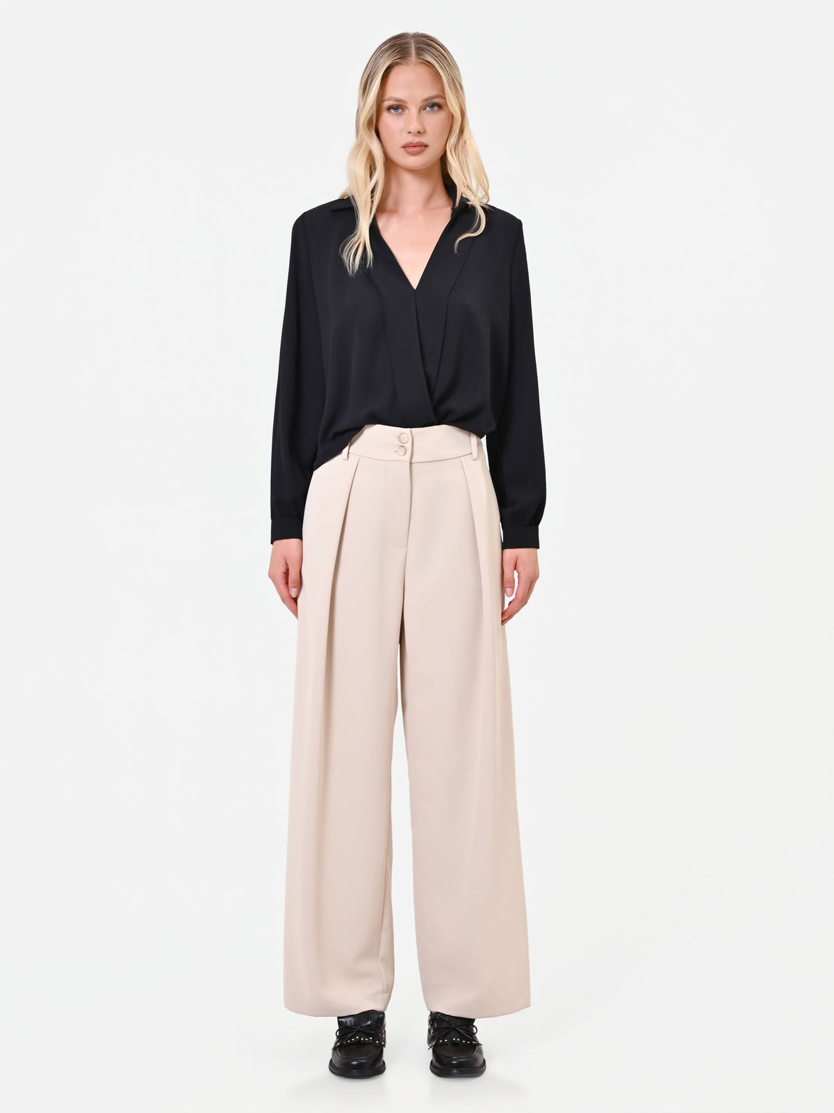 Pantalone palazzo tortora beige con pinces frontali