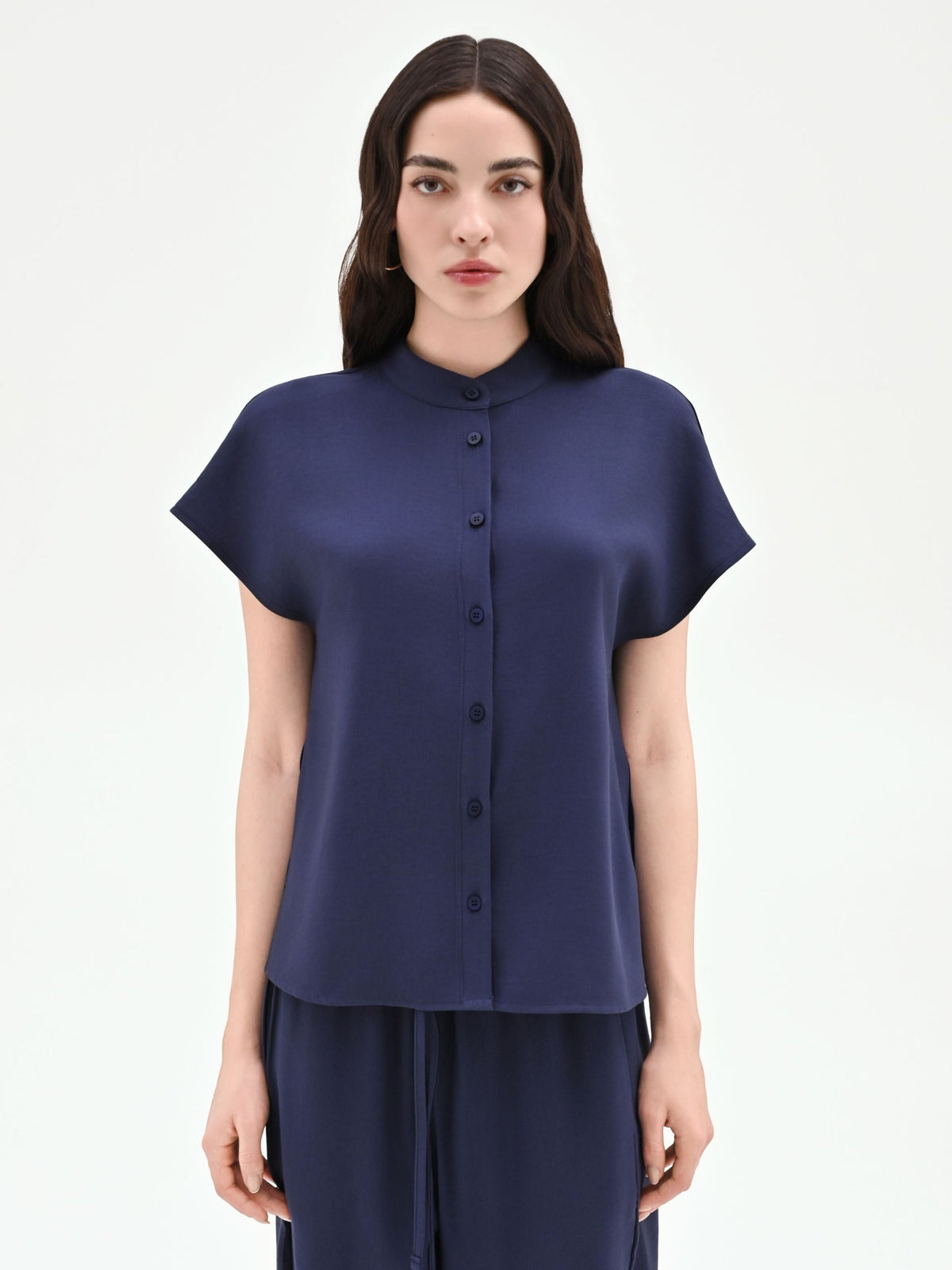 Camicia blu navy con colletto alla coreana
