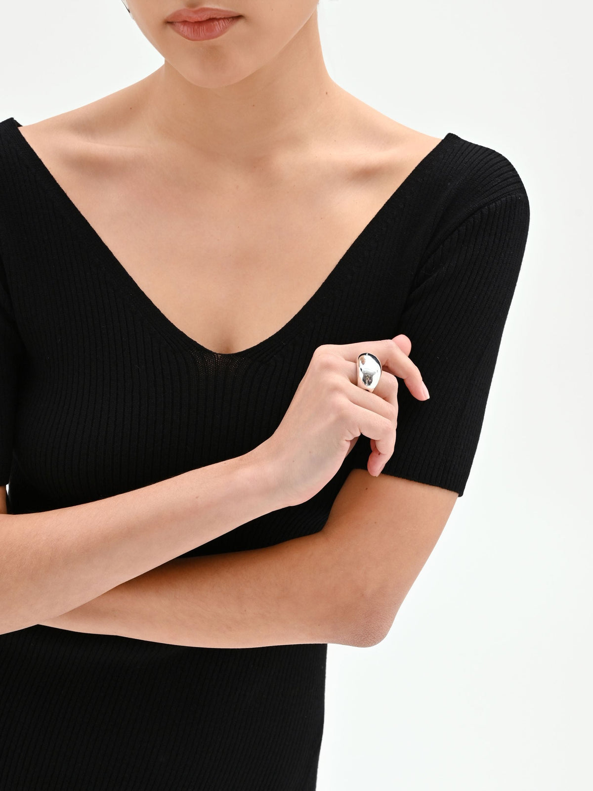 Abito nero in maglia a costine