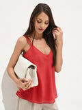 Top rosso fragola con doppie spalline